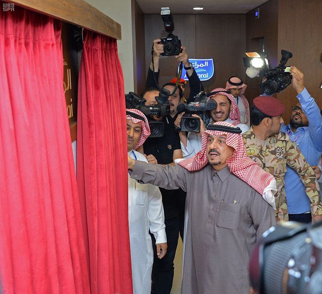 بالصور.. أمير الرياض يفتتح مجمع مصانع المراعي في الخرج