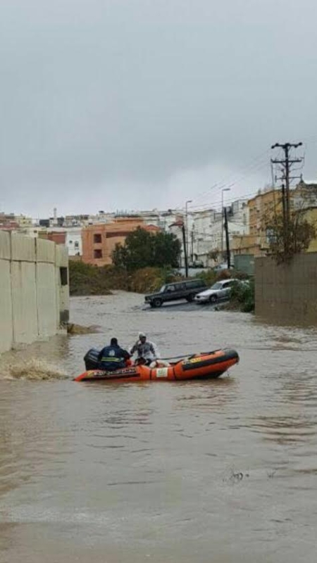 الأمطار تكشف فساد الماضي بعد غرق أحياء ابها وخميس مشيط 6