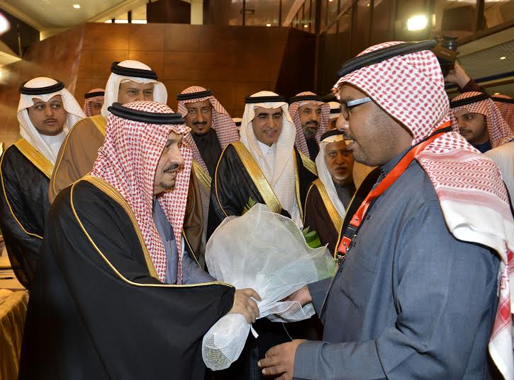 الأمير فيصل بن بندر بن عبدالعزيز أمير منطقة الرياض3