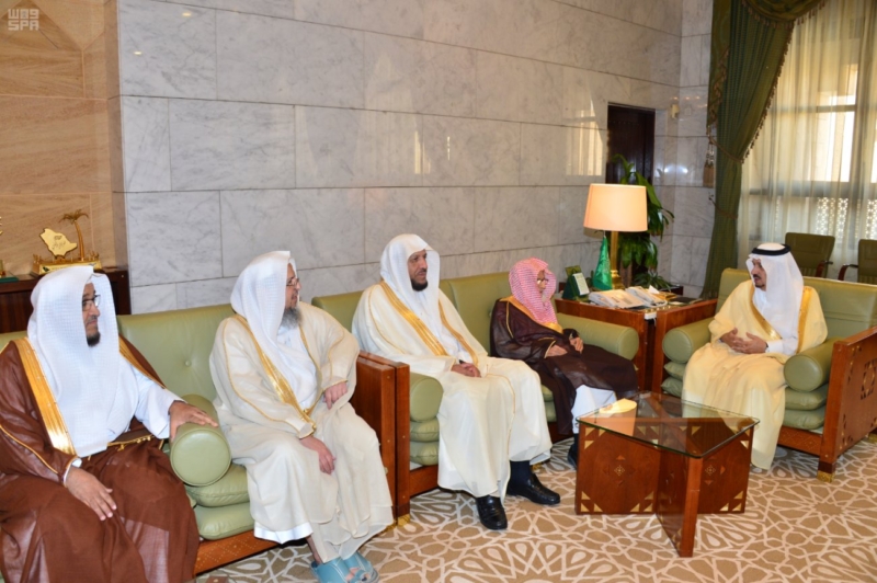 الأمير فيصل بن بندر يدشن الهوية الجديدة لجمعية تحفيظ القرآن الكريم بالرياض
