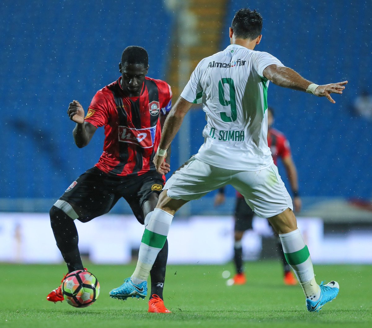 الجماهير تتوقع عبور الأهلي لعقبة الرائد بالدوري السعودي