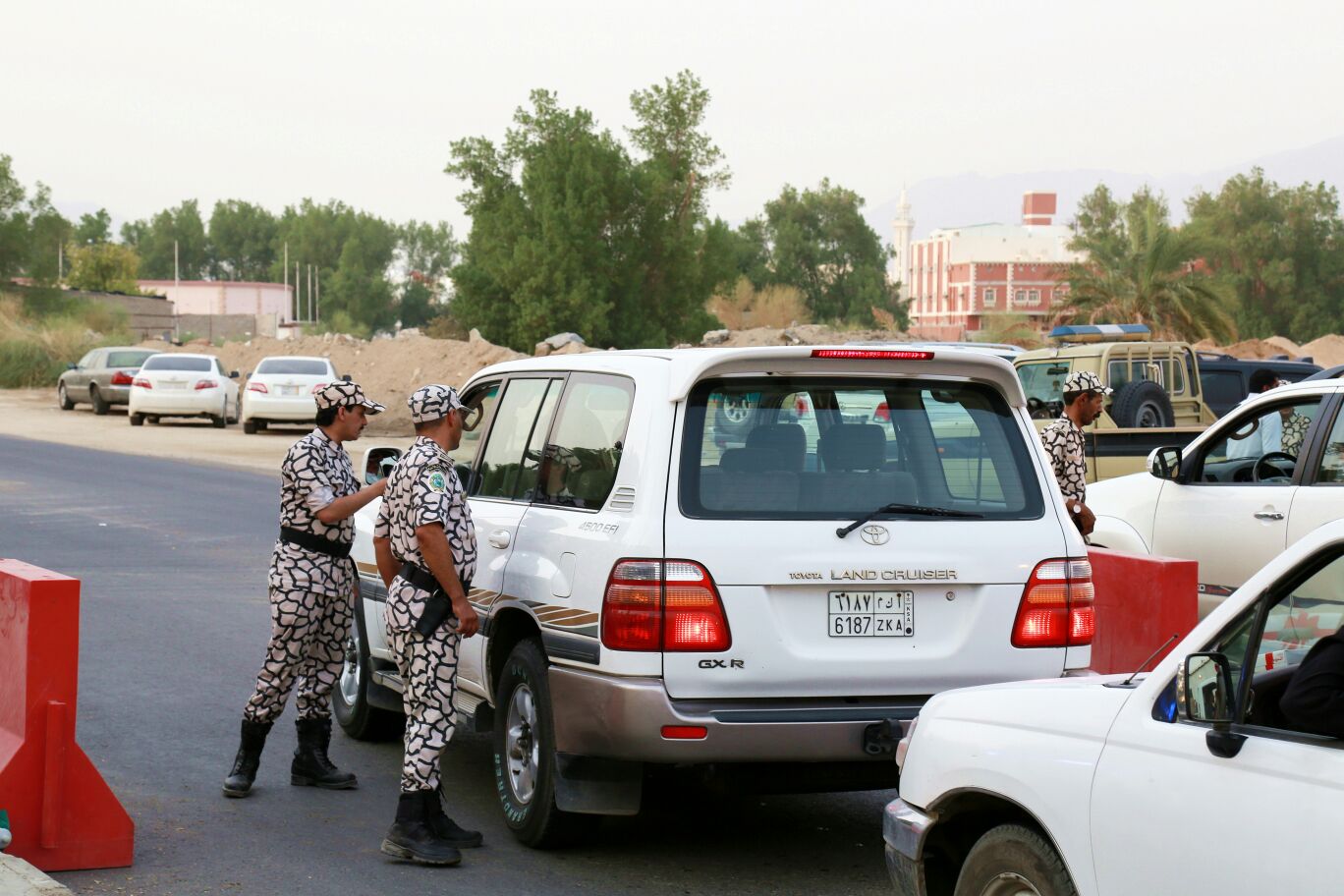 #المجاهدين جنبًا إلى جنب مع #الداخلية في حفظ الأمن وضبط المخالفين