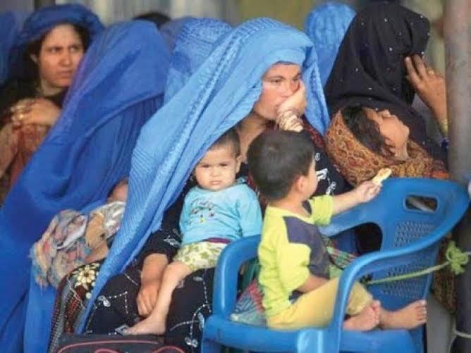 الإغاثة السعودية تعتمد 5 مليارات روبية للاجئين الأفغان بباكستان