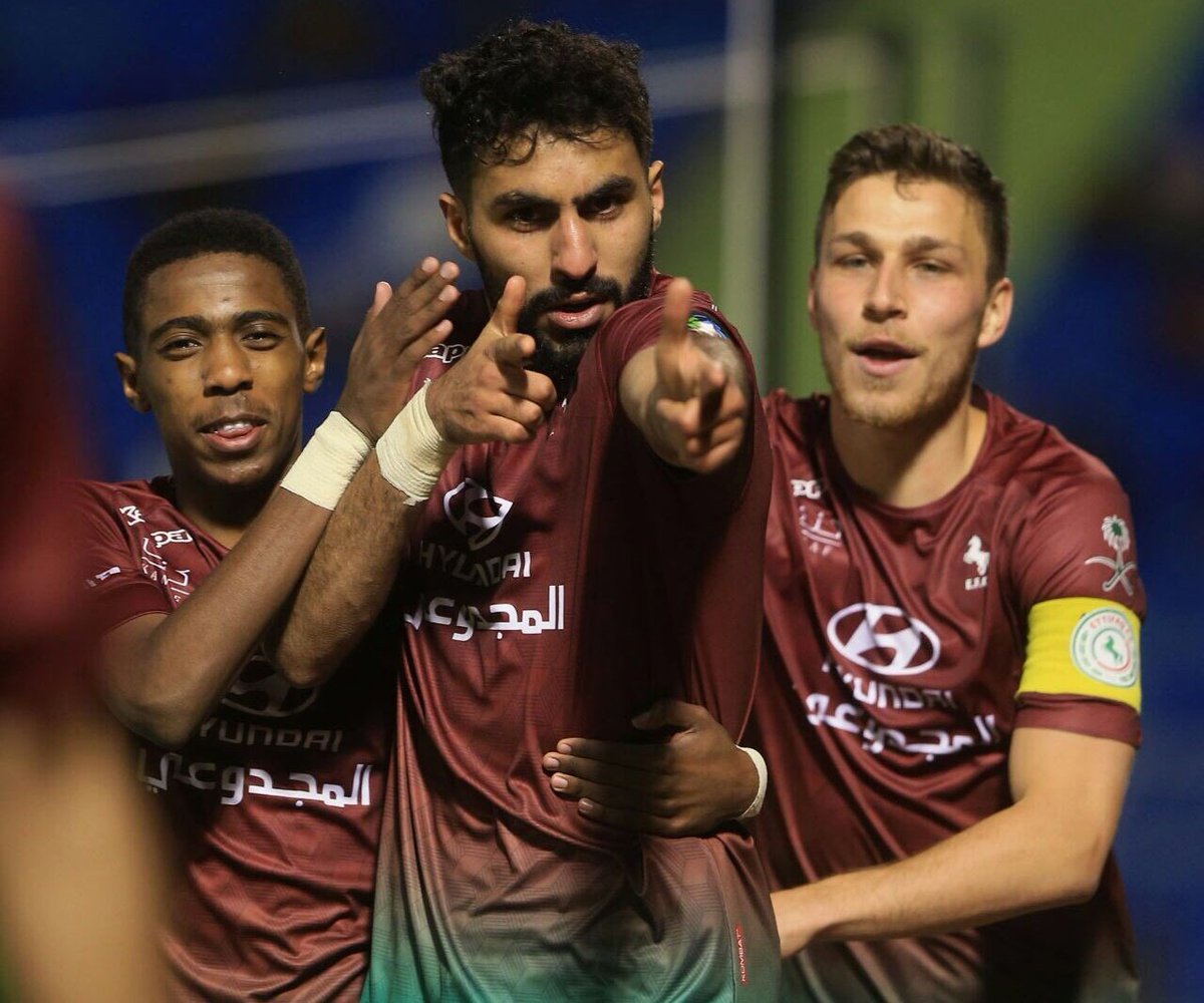 تعادل الباطن والاتفاق سلبيًا في الشوط الأول