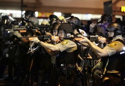 الاحتجاجات تجوب شوارع أمريكا تنديداً بعنف الشرطة (14)