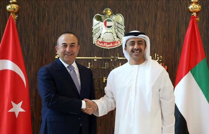 الإمارات ترفع حظر السفر إلى تركيا
