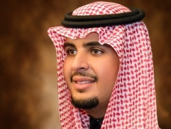 الأمير فيصل بن عبدالرحمن يتجاوز الأزمة الصحية التي تعرَّض لها