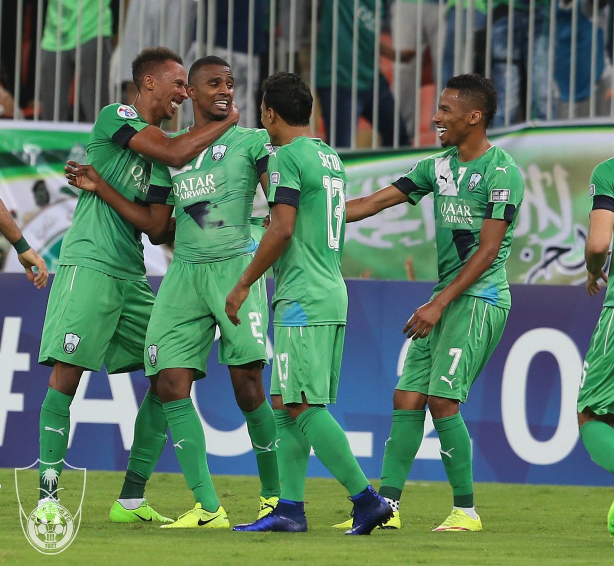 بالفيديو.. لاعب الأهلي السعودي يُثير الدهشة في مواجهة العين الإماراتي !