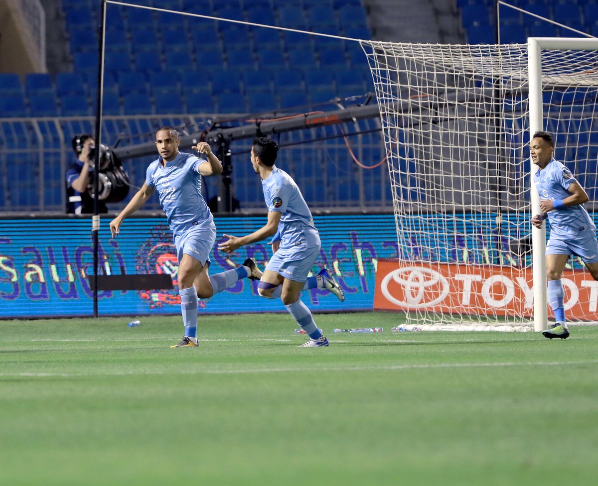 الباطن عُقدة النصر في الدوري والكأس