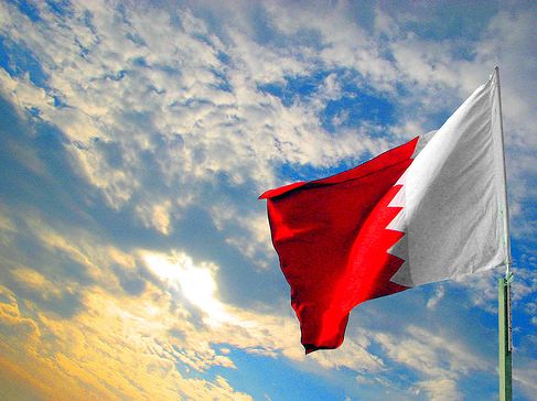 البحرين تعلن تأييد قرار #السعودية_توقف_مساعداتها_للبنان