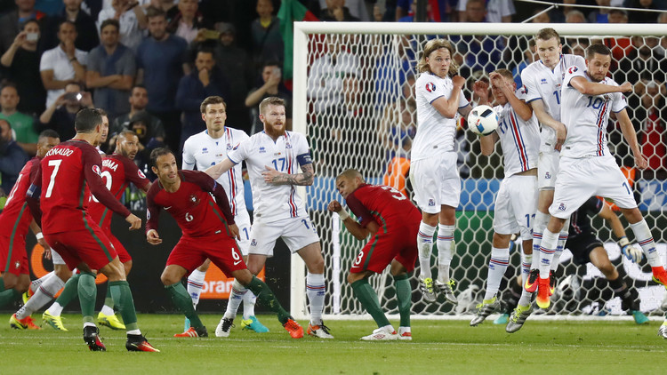 بالفيديو.. البرتغال وأيسلندا يتعادلان إيجابيًا في “يورو 2016”