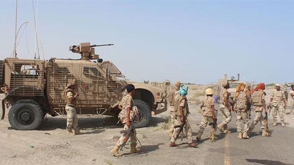 الجيش اليمني يدك التحصينات الحوثية في تعز