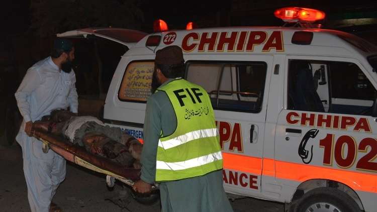 مقتل وإصابة 46 في اقتحام الحرم الجامعي بباكستان