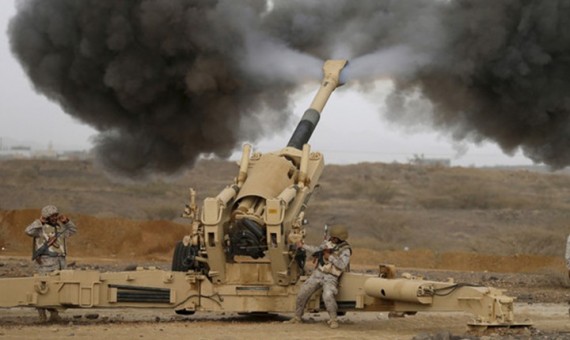 المدفعية السعودية تدك مواقع لميليشيات الحوثي قبالة منطقة جازان