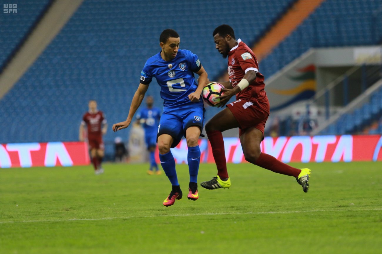 التشكيلة الرسمية لمباراة #الهلال_القادسية