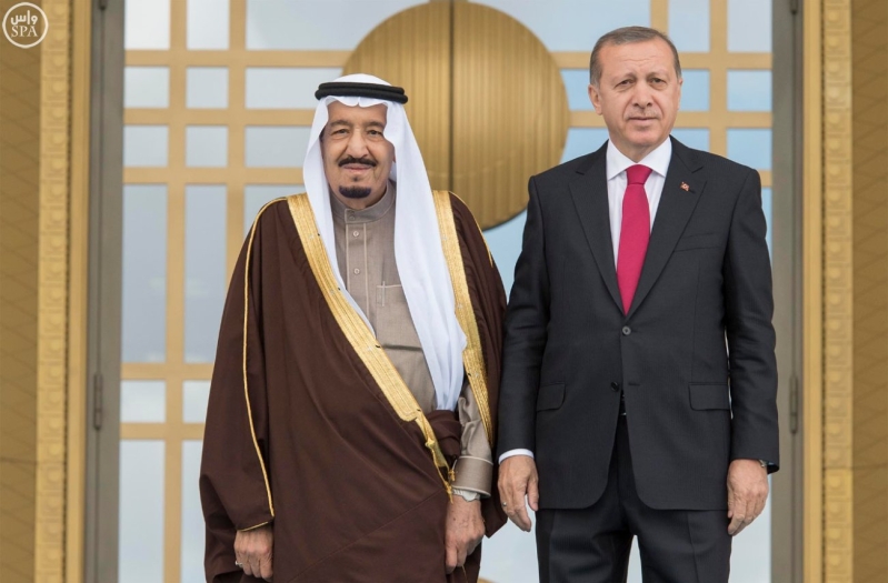 الرئيس التركي يستقبل الملك 16