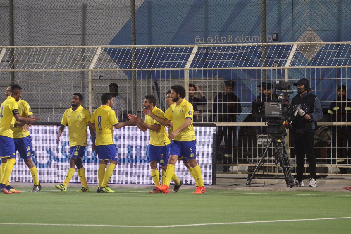 الجماهير تتفاعل مع مباراة الباطن والنصر على تويتر