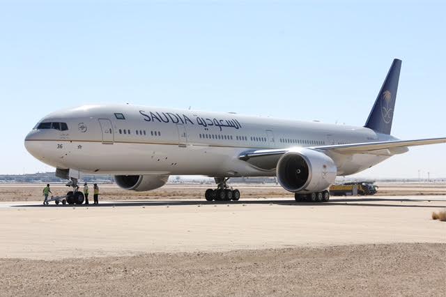 بالصور.. رحلة لطائرة الأجنحة الجديدة للدرجة الأولى من الرياض إلى باريس