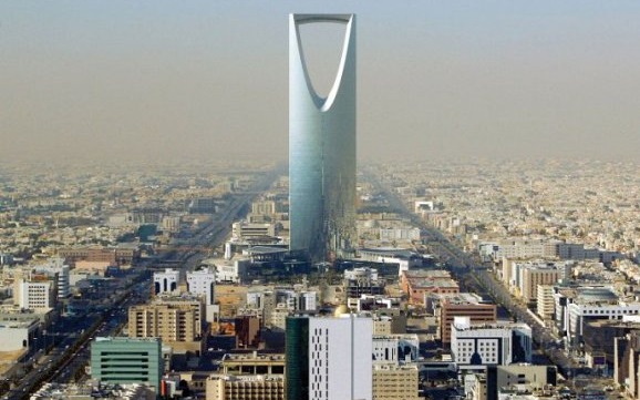 بلاغ سعودية يقود شرطة الرياض للقبض على مبتز عربي