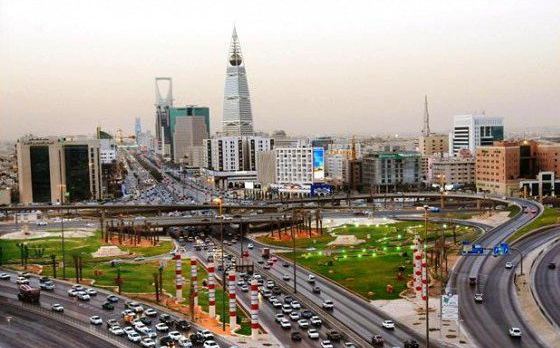 100 متطوع في فعالية لأمانة الرياض عن المرافق العامة والعمل المجتمعي
