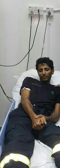 رجل دفاع مدني يتعرض للدغة ثعبان أثناء إنقاذ عائلة بتهامة #الباحة