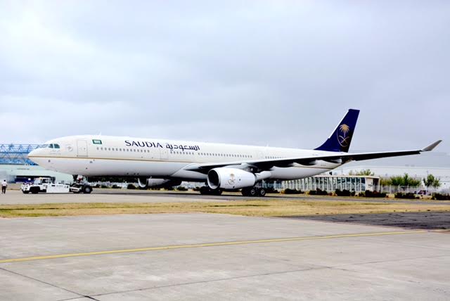بالصور.. السعودية تبدأ تشغيل رحلات بين الرياض والطائف بطائرتها A330-300 الجديدة