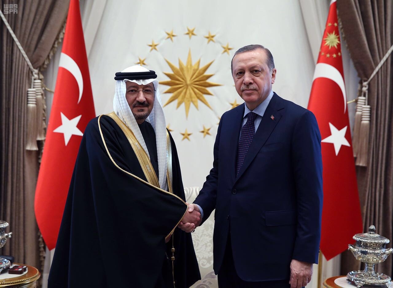 بالصور.. السفير الخريجي يقدم أوراق اعتماده للرئيس التركي