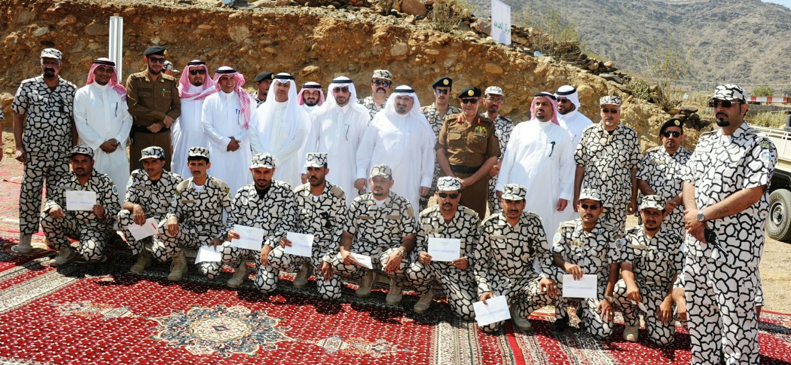 السويد يدشن مركز الحدمة بقطاع داير بجازان (2)