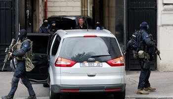 الشرطة الفرنسية تداهم “جوجل”.. والسبب!