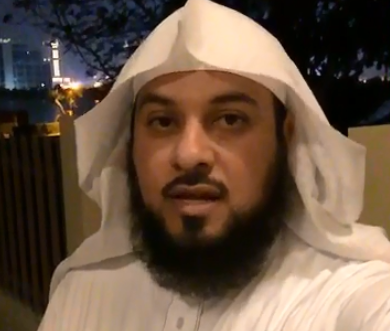 محمد العريفي يرد على الجدل بعد ثنائه على منشد في حفل