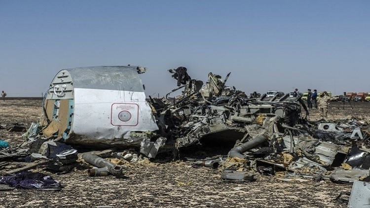 خبير مصري: التحقيق في تحطم الطائرة الروسية فوق سيناء قد يستغرق أكثر من سنة