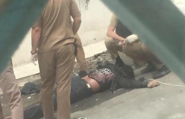 داعشي الطائف قُتل وهو يرتدي شعار #داعش تحت ملابسه