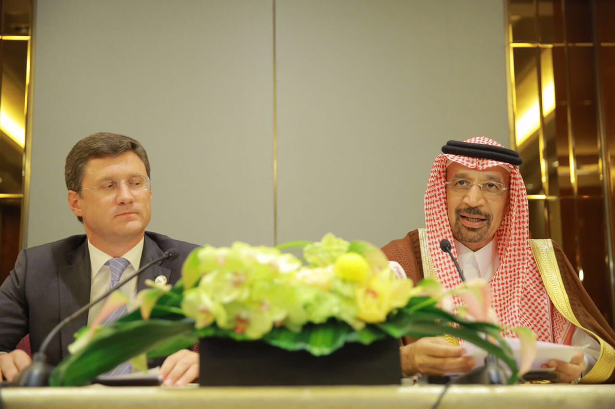 ترحيب كويتيّ إماراتيّ بالاتّفاق السعوديّ الروسيّ في مجال النفط