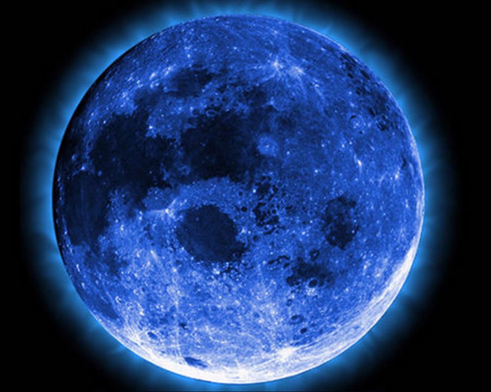 لم يحدث منذ 152 عامًا.. المملكة تشاهد القمر الأزرق الأربعاء المقبل