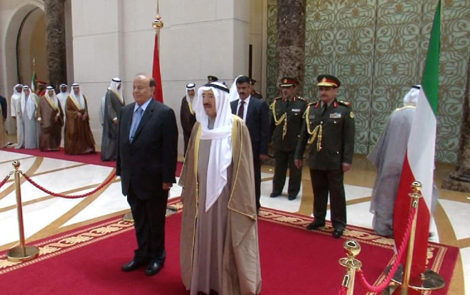 الرئيس اليمني: لا تراجع عن تنفيذ المبادرة الخارجية ومشاورات الكويت