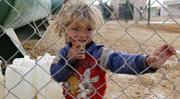 استطلاع رأي بريطاني يظهر تدني الدعم للاجئين السوريين