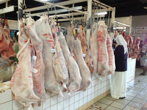 هُنا .. تسعيرة اللحوم الإجبارية في العويقيلة بعد #انهيار_اسعار_الاغنام