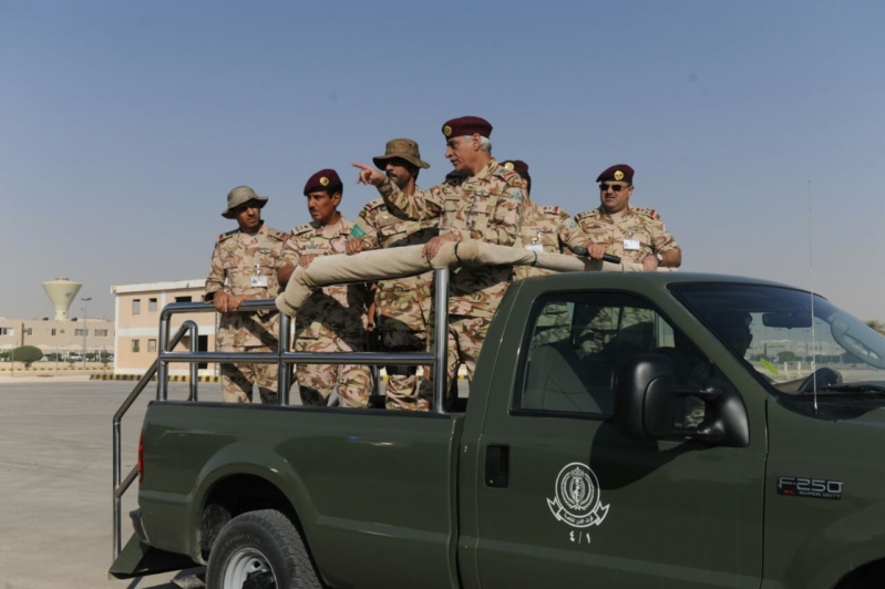 اللواء العتيبي يتفقد جاهزية الوحدات المشاركة بالتمرين المشترك “أمن الخليج العربي1” (2)