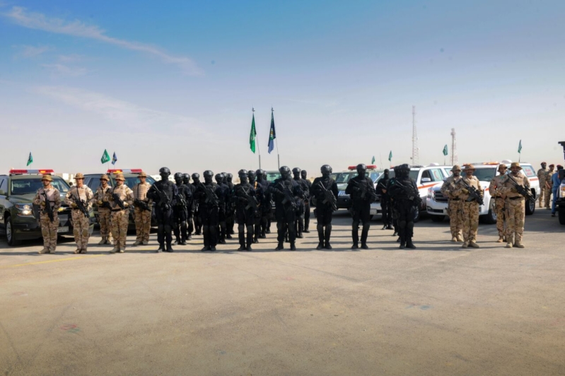 اللواء العتيبي يتفقد جاهزية الوحدات المشاركة بالتمرين المشترك “أمن الخليج العربي1” (4)