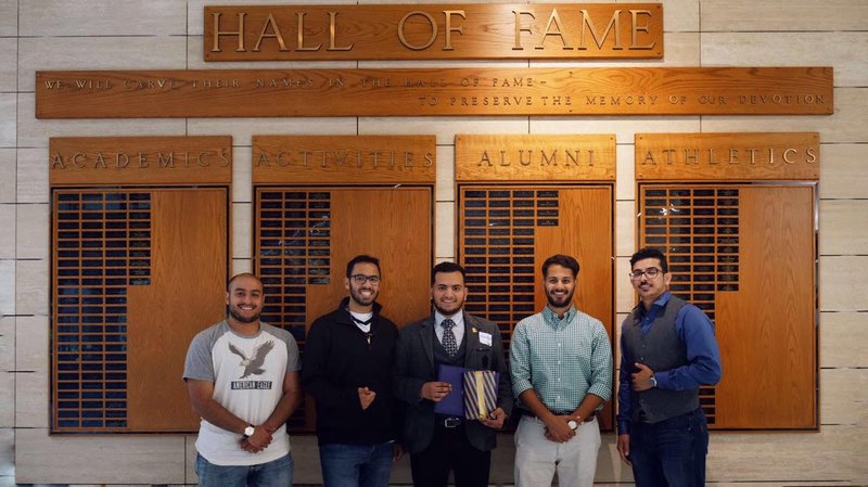 المبتعث الرشيدي أول طالب عربي يحصل على جائزة “قاعة الشهرة” بجامعة واشنطن