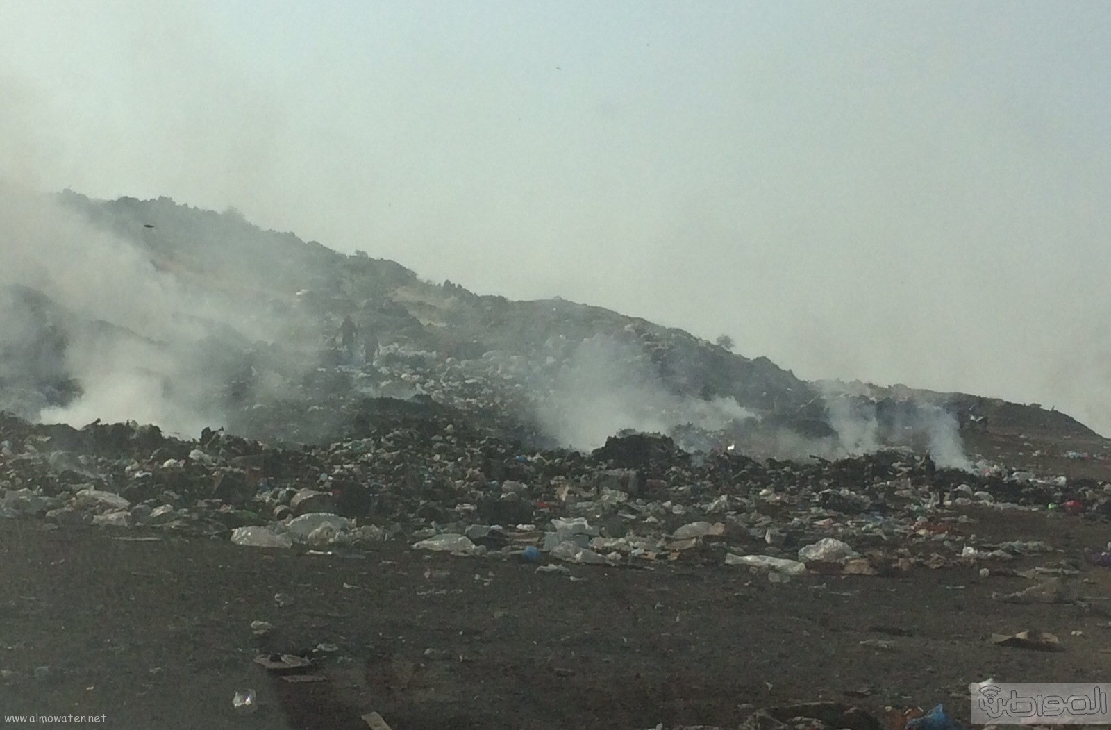 المجاردة حرق النفايات بجوار المساكن (2)