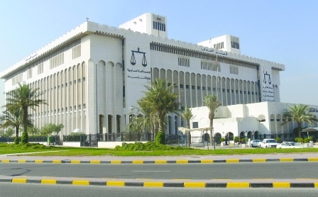 الإبقاء على قانون “منع الاختلاط” بجامعات #الكويت