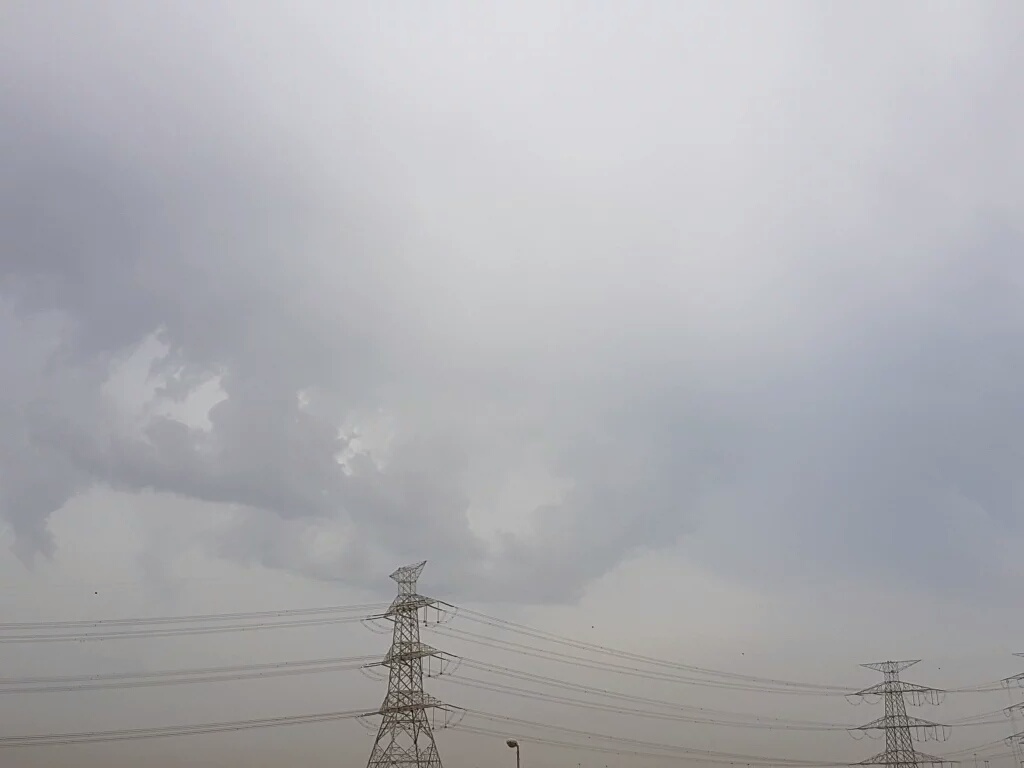 المزروعي: أمطار غزيرة على جنوب وشرق #جدة