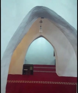 المسجد الاثري الواقع في ربيعة ورفيدة بمنطقة عسير1