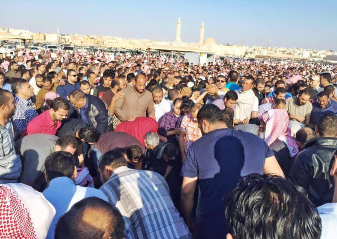 المصريون “يردون الجميل” للسعوديين بعد جنازة #القصيم