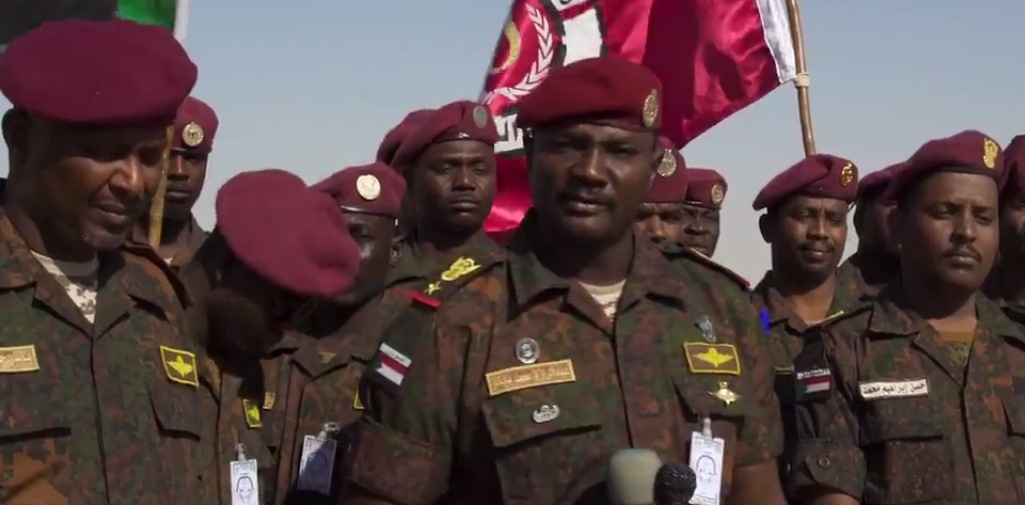 قائد قوات ​#​السودان : ​#رعد_الشمال لتوحيد أساليب القتال