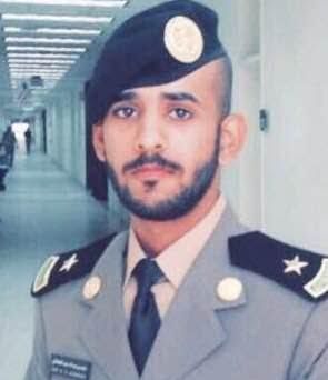 “آل هطلاء” يحتفل بتخرجه ملازماً في كلية فهد الأمنية