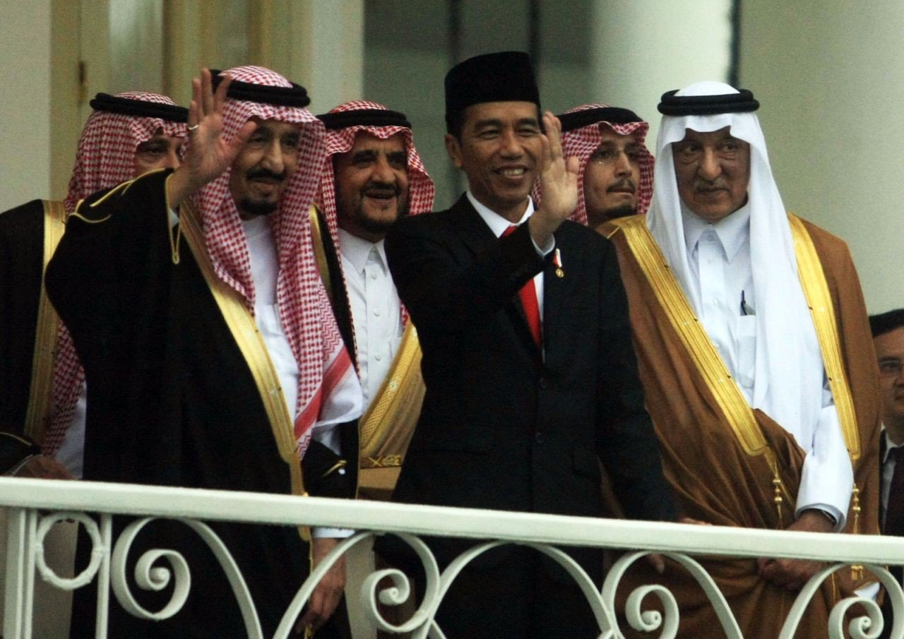 تفاصيل جلسة مباحثات الملك سلمان والرئيس الإندونيسي