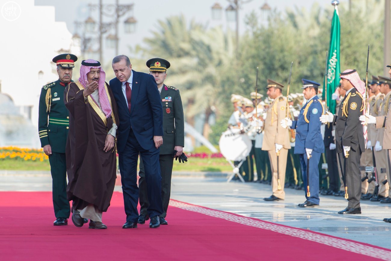 اهتمام إعلامي أمريكي وروسي بزيارة أردوغان إلى #السعودية