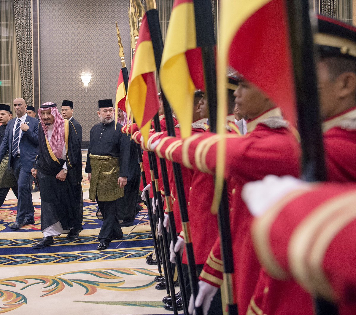 موقع ماليزي: زيارة الملك سلمان “عهد جديد” بين البلدين
